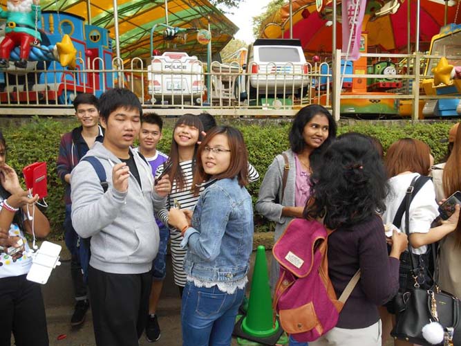 水野外語学院 10月21日　上野動物園にて