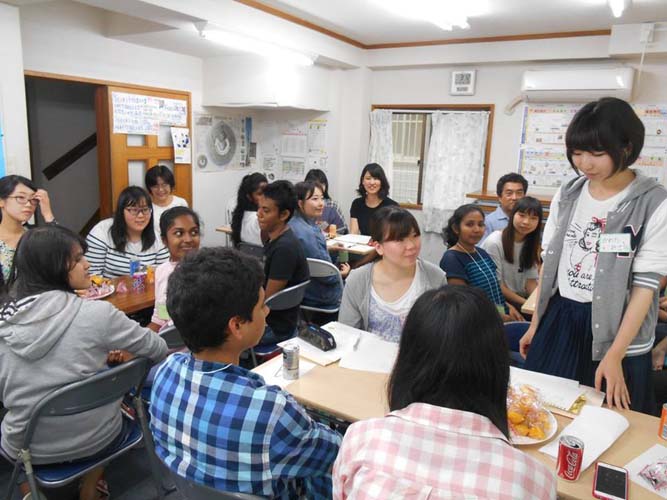 水野外語学院 4月26日浅草見学