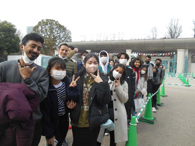 水野外語学院 上野動物園見学